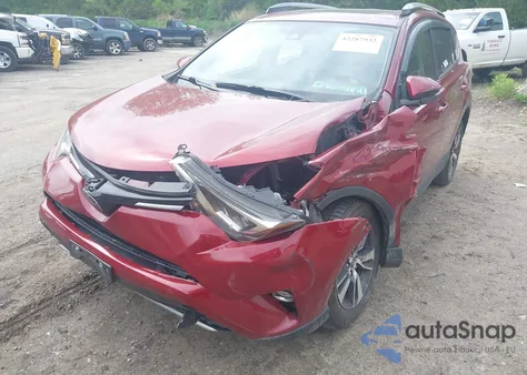 2018 Toyota Rav4 Xle from USA, damaged, VIN JTMRFREV9JD255903